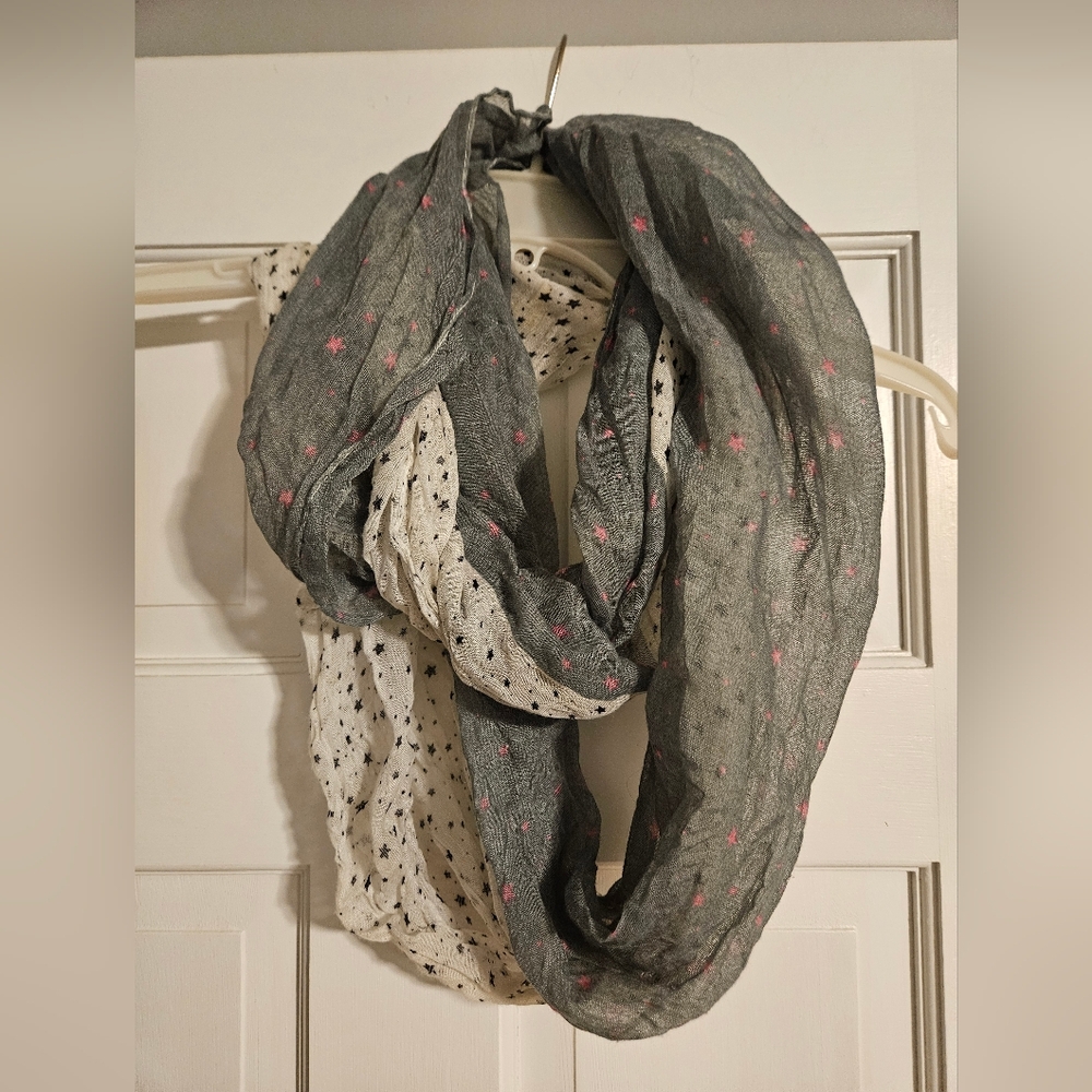 Mixed-pattern Stars Infinity Scarf